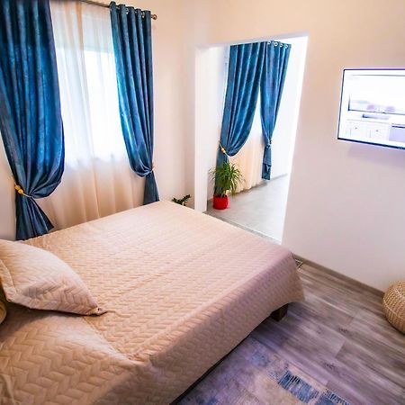 Simo Apartments Airport ポドゴリツァ エクステリア 写真