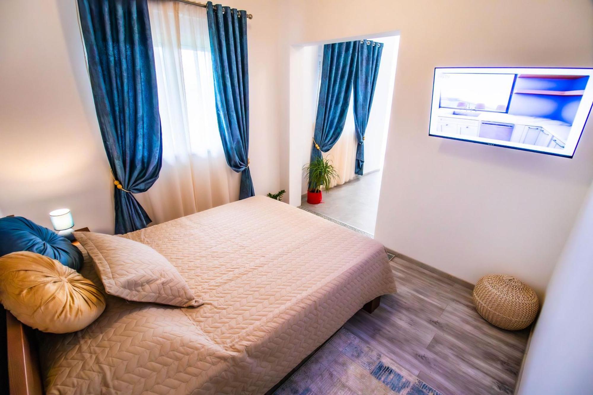 Simo Apartments Airport ポドゴリツァ エクステリア 写真